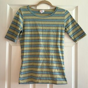 LuLaRoe Gigi Top